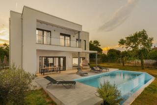 Blue Bay Villas - 8