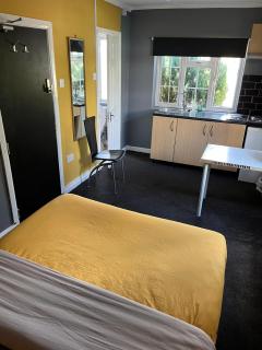 Hatfield SAVE-MONEY Rooms - 10over10 for PRICE! - Hatfield - 8