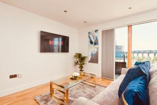 King Deluxe City Apt Large Balcony& Free Parking! - Leeds - 9