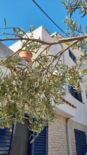 Holiday Sea View Apartment Milna - 3