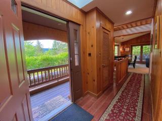 O9 NEW Renovated Bretton Woods slopeside condo with 2 living rooms foosball air hockey - 9