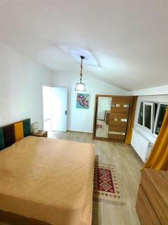 Villa On The River - 1