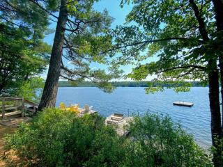 FL Quintessential LAKE HOUSE close to Bretton Woods Santas Village and Forest Lake State Park - 2