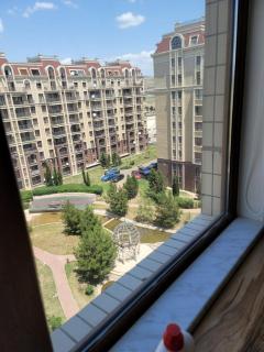 3br Tbilisi Sea Gem steps away from everything in Tbilisi New City - Tbilisi - 3