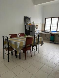 FNF Lakeville Seri Iskandar Homestay, Seri Iskandar, Perak. - 5