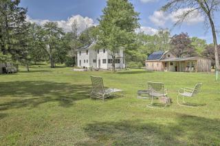 Ashley Falls Home with Fire Pit Hike and Ski! - 9