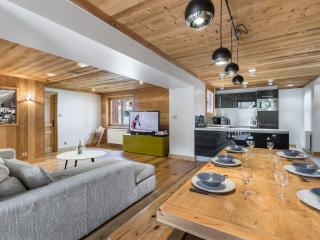 Appartement familial rénové à Val d'Isère, 120m², 4 chambres, proche des pistes, parking inclus - FR-1-567-29 - 9