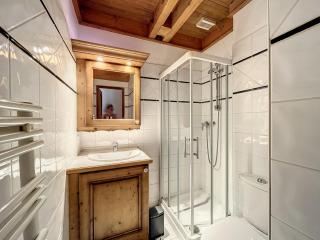 Chamonix: Appart. standing 6 pers, 3 ch, parking, centre-ville - FR-1-507-35 - 6