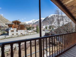 Appartement cosy, vintage, skis aux pieds en centre-ville de Val d'Isère - FR-1-567-30 - 1
