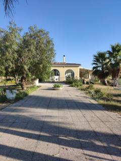 Casa Vacanze " La Ca' " nelle campagne salentine - Matino - 0