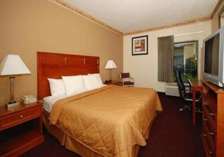 The Best Inn & Suites - 9