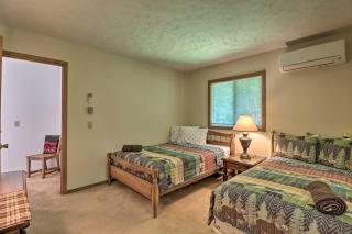 Deck and Resort Amenities Pocono Lake Home - 4