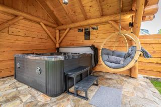 Apartamenty w Lipowskiej Chacie - jacuzzi i sauna - 2
