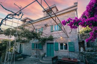 Authentic Boka house with artistic soul - Tivat - 9