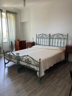 Maniman - Varazze - 1