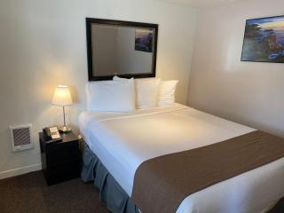 Bide-A-Wee Inn and Cottages - Pacific Grove - 9