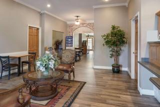 SureStay Hotel by Best Western Leesville - Leesville - 8