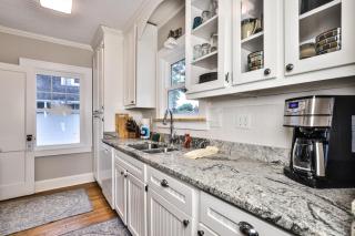 The Catalog Cottage - 2