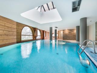 Appartement skis aux pieds avec spa à Courchevel 1850 - FR-1-564-88 - 2