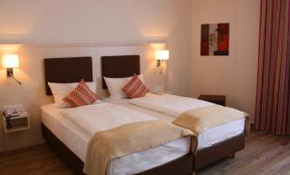 Hotel Am Quellberg - 8