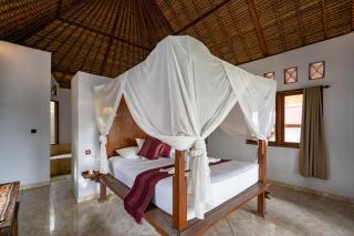 Mushroom Beach Bungalows - 7