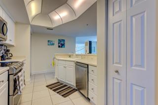 Barefoot Bungalow - Daytona Beach Shores - 2