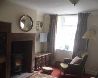 Cobble Cottage - 2