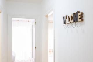 Holidays2Malaga Capuchinos French balconies, private parking, WiFi & Air con - Málaga - 9