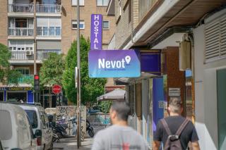 Hostal Nevot - Granada - 0