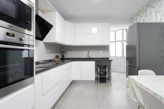 Home2Book Stylish & Roomy Santa Cruz City Center - 2