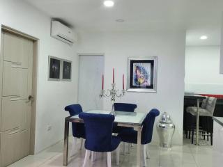 Sheryll Spaces - Kandi Tower 3 Spacious 2 bedroom, Home comfort & hotel amenities - 5