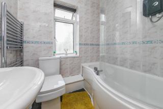The Comfy Resort, Free Private Parking & Wifi, 9 beds - Colchester - 2