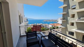 Sea and City view Apartment - Sarandë - 8