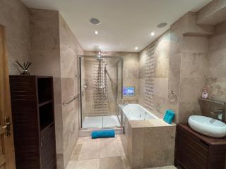 onlysaintg - Apartment Bernadette Spacious 4 bedrooms Great views, 120 m2 Only 500m from the centre and ski lift GREAT YEAR ROUND - Saint-Gervais-les-Bains - 4