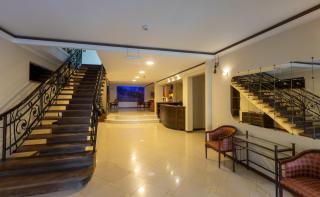 Hotel Beaumonde Garden - Tbilisi - 4