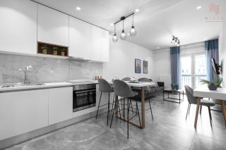 Floral, Nilie Hospitality MGMT - 4