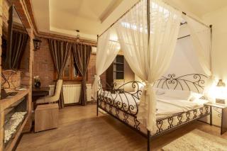 Madison - Square Sava - 5