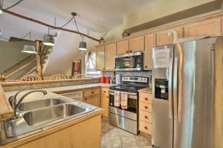 Guntersville Cabin Nestled in Kudzu Cove Resort - 1