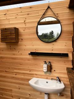 Walltree House Glamping - 2