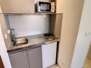 Studio Carré d'Or. 2 mins from the Croisette. 143 - 6