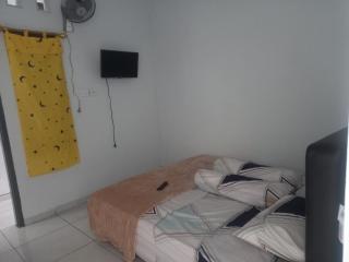 Esvania Homestay - 1