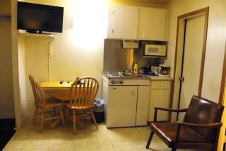 Tel Star Motel - Brooks - 4