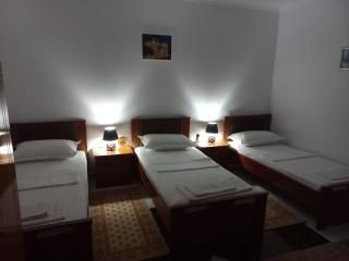 Guest House Bumbli - Berat - 6