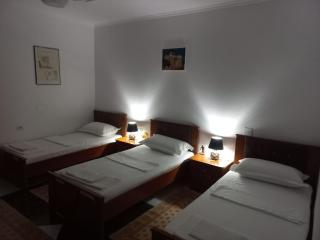 Guest House Bumbli - Berat - 4
