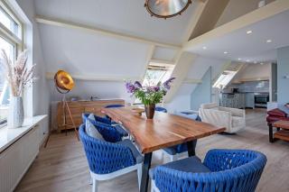 Hotel-Restaurant Loodsmans Welvaren bv - Den Hoorn - 2