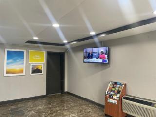 Days Inn by Wyndham Elizabeth City - Elizabeth City - 3