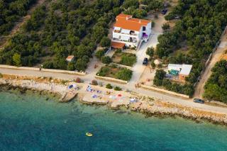 Apartments by the sea Mandre, Pag - 6284 - Kolan - 0