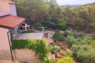 Apartments with parking space Rukavac, Vis - 8496 - 5