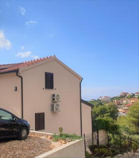 Apartments with a parking space Rukavac, Vis - 8496 - Rukavac - 2