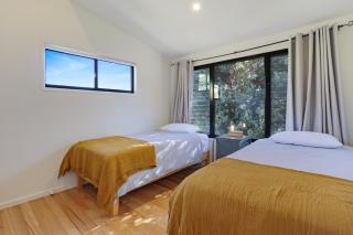 Sun Kissed - As close as you get to Pambula Beach - Pambula Beach - 7